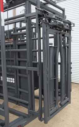 Standard Head Gate Option on Portable Corral