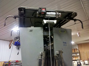 SILENCER Hydraulic Chute with Electric Winch